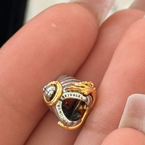 Pandora Ariel shell charm with diamond symbol