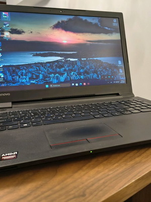 Lenovo V110-15ISK laptop like new, i3-6006U, 8GB RAM, 240GB SSD + 500GB HDD
