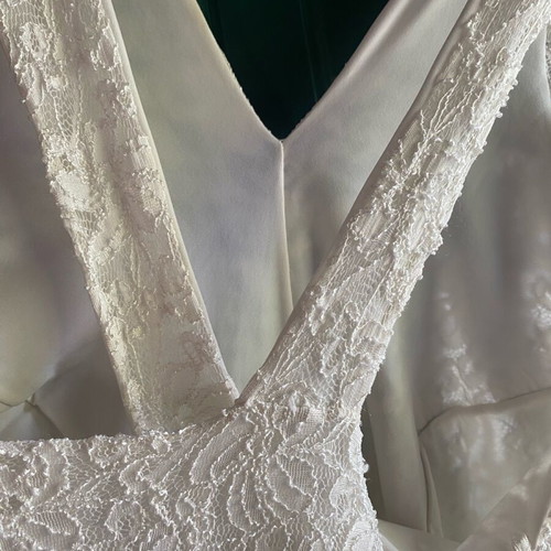 Vintage lace and organza dress like new, size XXXL, white