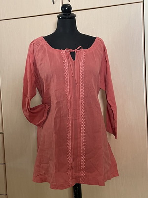 Esmara tunic like new, size Large, burnt orange