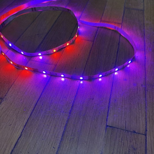 Led ταινία 12v πολύχρωμο, σαν καινούργιο, μήκος 1.50μ συν καλώδιο με διακόπτη