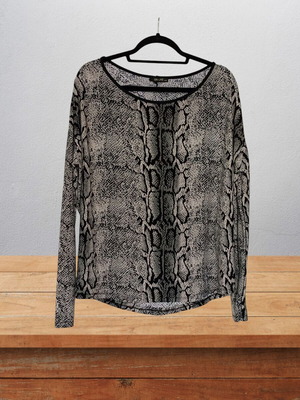 On Line women's blouse with snake print like new, size L