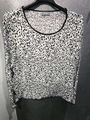 Yessica Dalmatian Print Shirt new, size M-L, gray and black