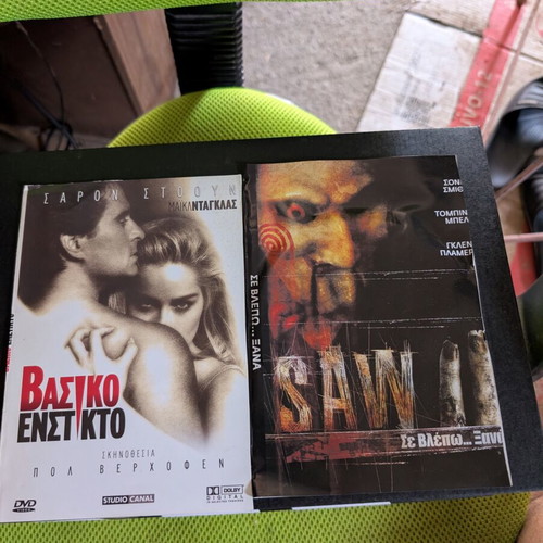 DVD foreign movies pack of 18 like new, subtitled