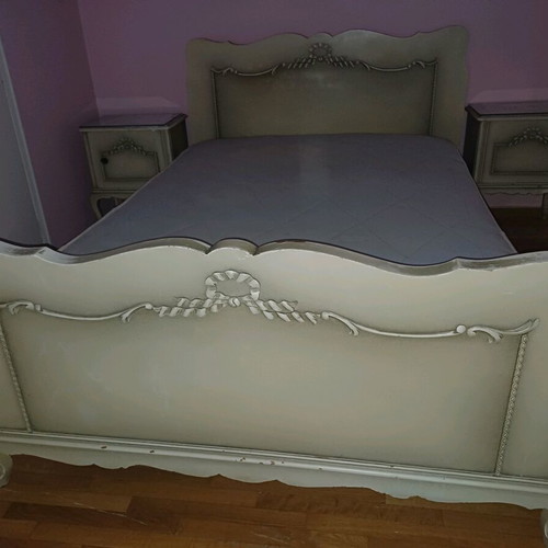 Set of vintage furniture used with patina paint in very good condition