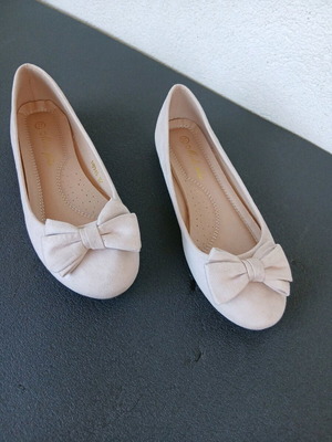 Moda plus women's pumps size 37 like new, beige