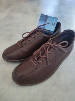 Ecco men's anatomical leather shoes size 43, brown, with laces