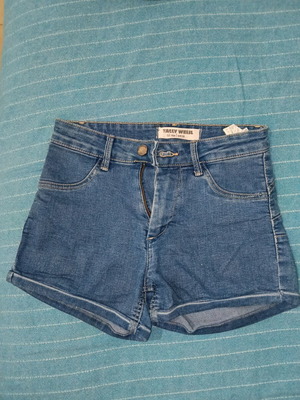 Tally Weijl denim shorts like new, size 32, blue