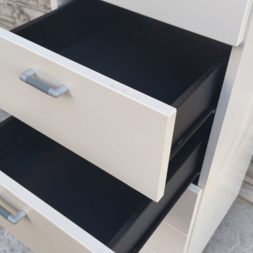 Italian office drawer unit like new, 6 drawers with metal runners