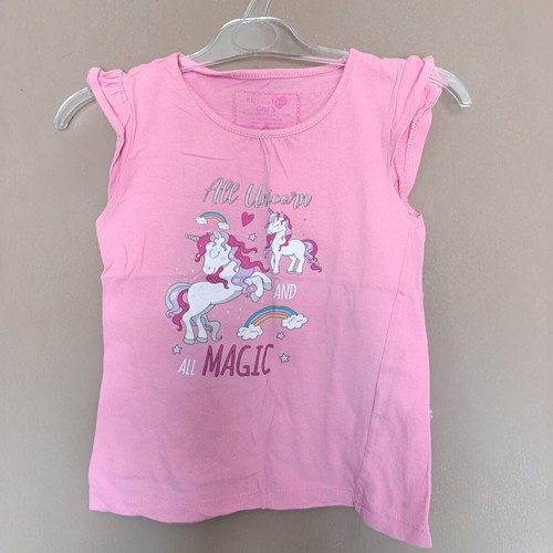 T-shirt with unicorn print used, size 116 cm, pink