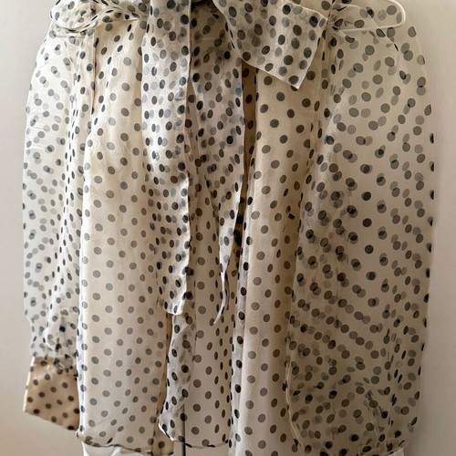 Zara beige shirt with black dots like new, size S