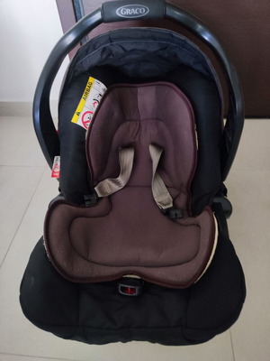 Baby stroller used, very light and foldable