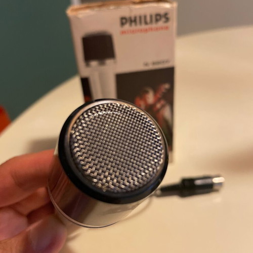 Philips N 8207 vintage dynamic microphone used, white