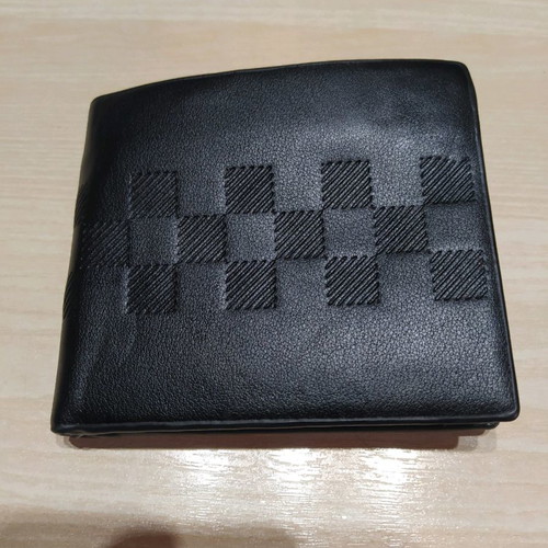 Leather wallet spacious new