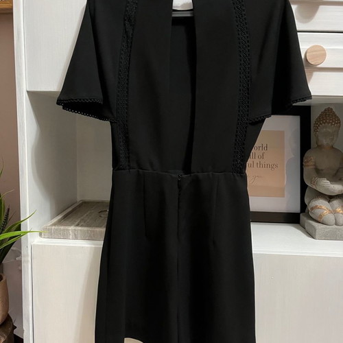 Zara jumpsuit black short with dress effect and open back new, small