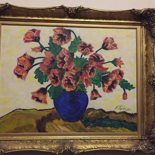 Handmade painting set with flowers and vivid colors