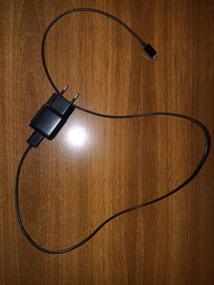 LG charger used with USB type Micro-B