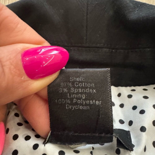 Ann Taylor Petite Women’s Size 10P Black Blazer like new