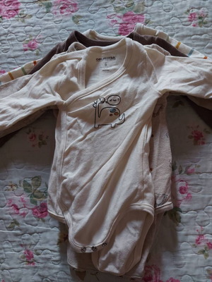 Orchestra baby rompers like new, pack of 5 for 6 months