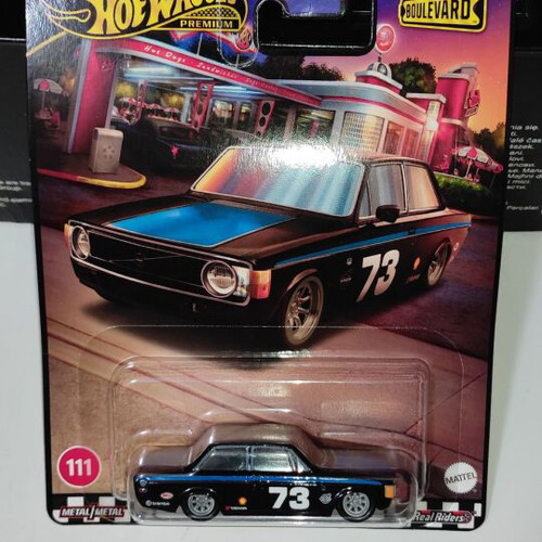 Hot Wheels 2025 Premium Boulevard #111 '73 Volvo 142 GL new