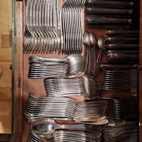Christofle cutlery set for 12 people like new, 162 pieces