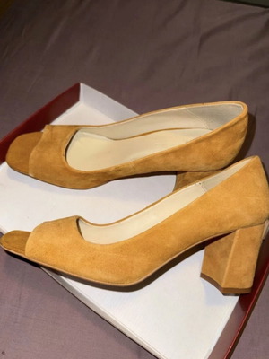 Zara heels size 39 like new, orange