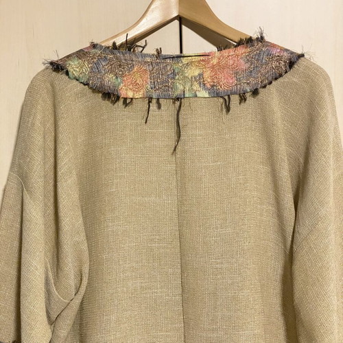 Kimono Intro costume new, beige with multicolor floral trims