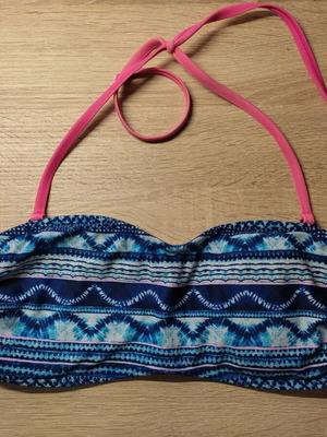 Intersport bikini top new, size Medium, blue