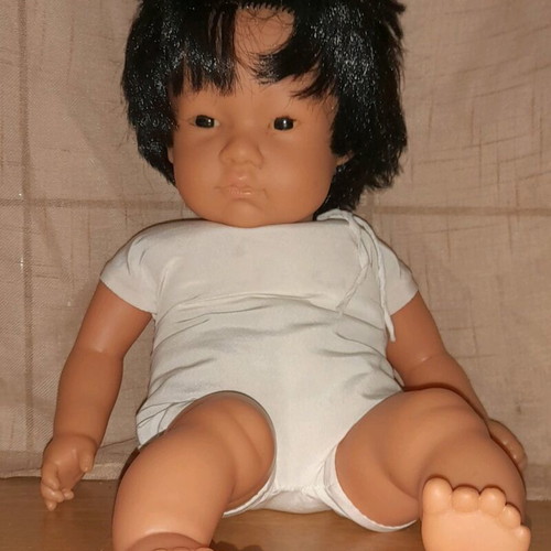 Nine Artesanals Onil Spain vintage doll used without clothes