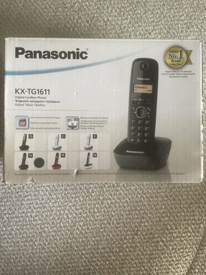 Panasonic KX-TG1611 cordless phone like new with original box