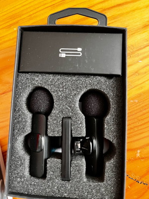 Microphones like new