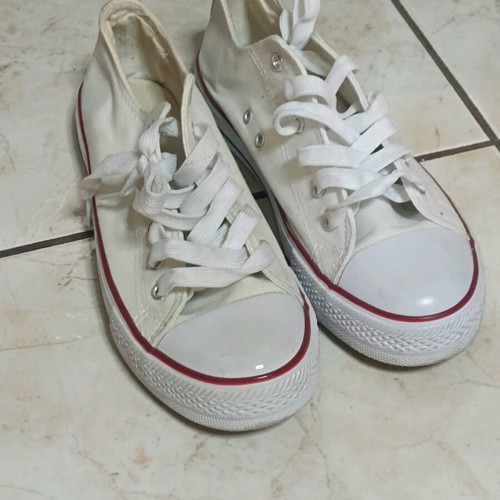 Shoes used, size 39, white