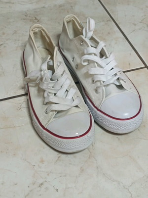 Shoes used, size 39, white