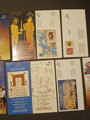 2002. The entire series with the prospectuses/brochures of ELTA