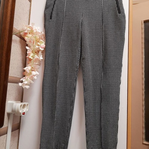 Gerry Weber women's pants like new, black and white, sizes XL-XXXL