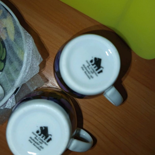 Porcelain coffee set new, 4 cups and 4 saucers