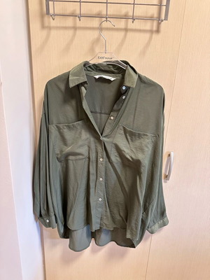 Zara shirt green xsmall very loose fit used with damages