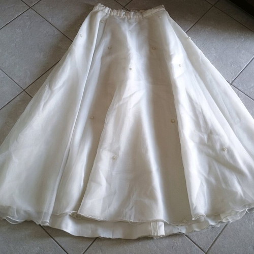 Wedding skirt with bust used, ivory color, waist 76 cm, bust 70-71 cm with beads