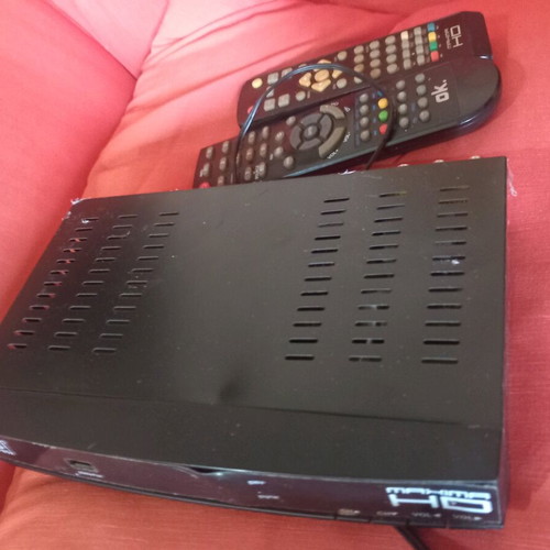 Neco Maxima HD terrestrial digital receiver used with two remotes