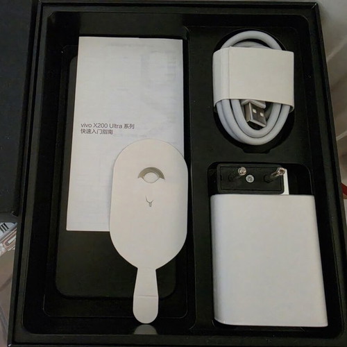 Vivo X200 Ultra 16/512 used, black, with accessories and warranty