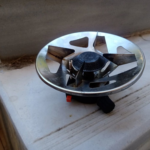Portable Gas Stove SGC90 used with automatic ignition for 500gr bottle