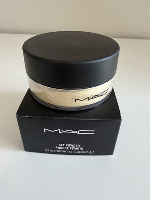 MAC Set Powder 8 gr new, loose form
