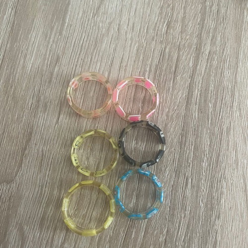 Rings new, set of 6, multicolor