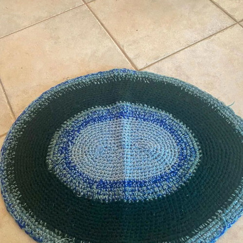 Handmade knitted rugs pack of 7, like new