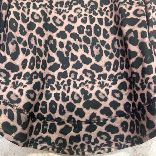 Emery Rose leopard print top size M like new
