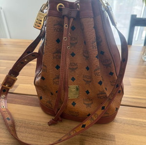 MCM heritage bucket bag