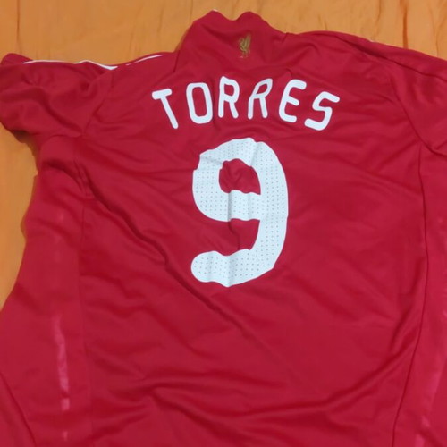 Liverpool Authentic Torres Jersey XL used, small logo marks
