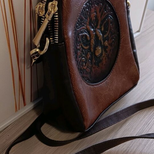 Crossbody bag brown new with unique design
