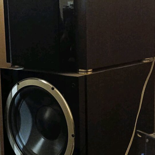 CAV MD II floor speaker used 280RMS