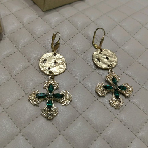 Cross-shaped earrings new